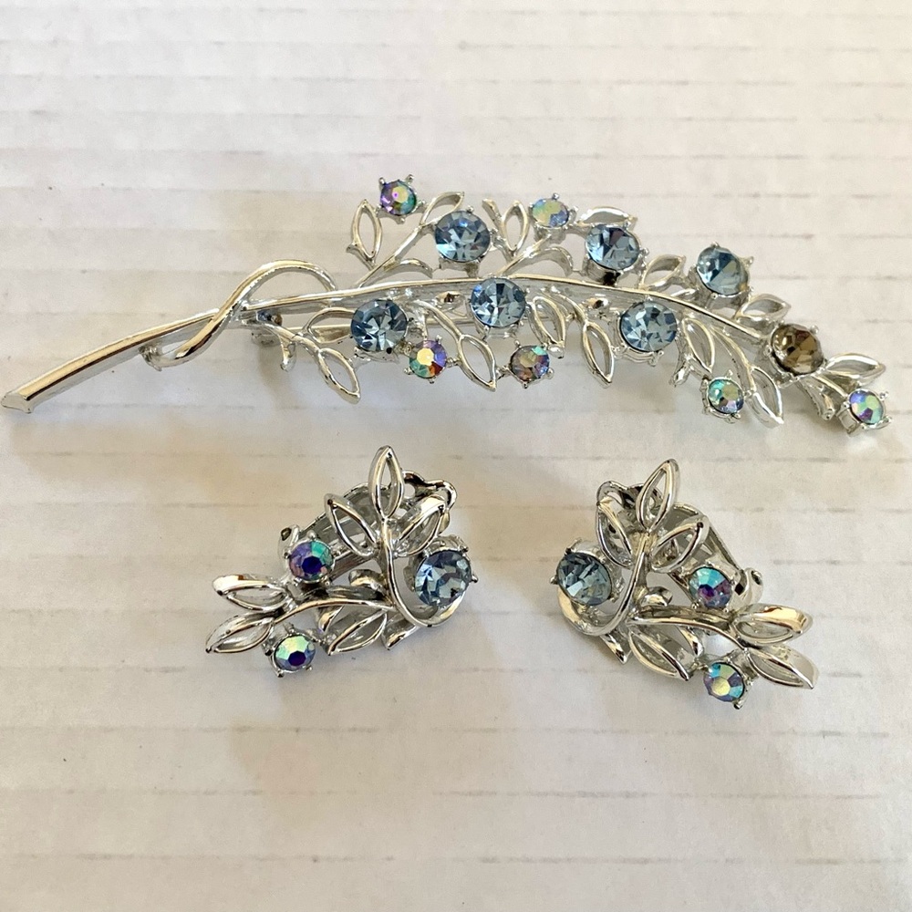 Vintage Signed CORO Aurora Borealis Blue Rhinestone Brooch and Earrings Set